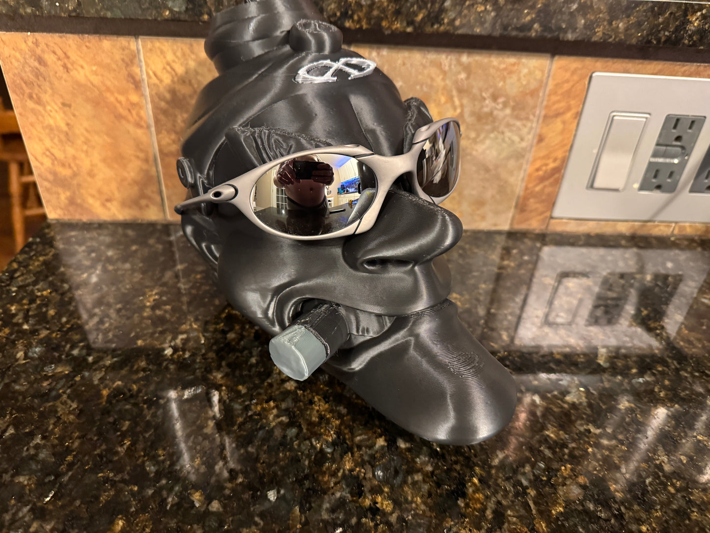 FDM Oaklie Mad Scientist Sunglasses Display Collector’s Stand