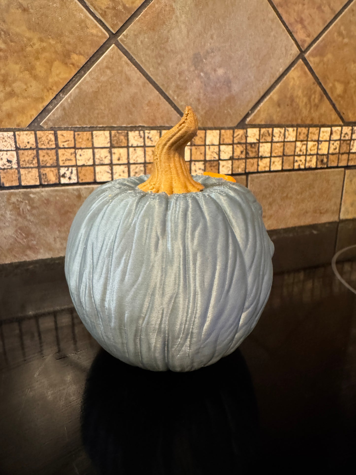 Oaklie Themed Halloween Shadow Pumpkin Jack-O-Lantern Case Display Piece