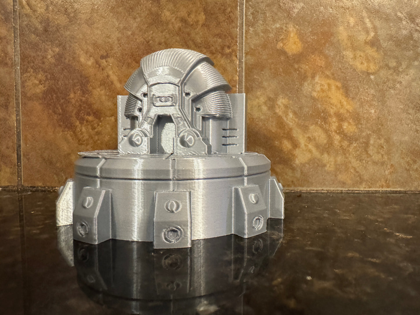 FDM Oaklie Display – Bunker One Icon Inspired – Aluminum Silver 5"