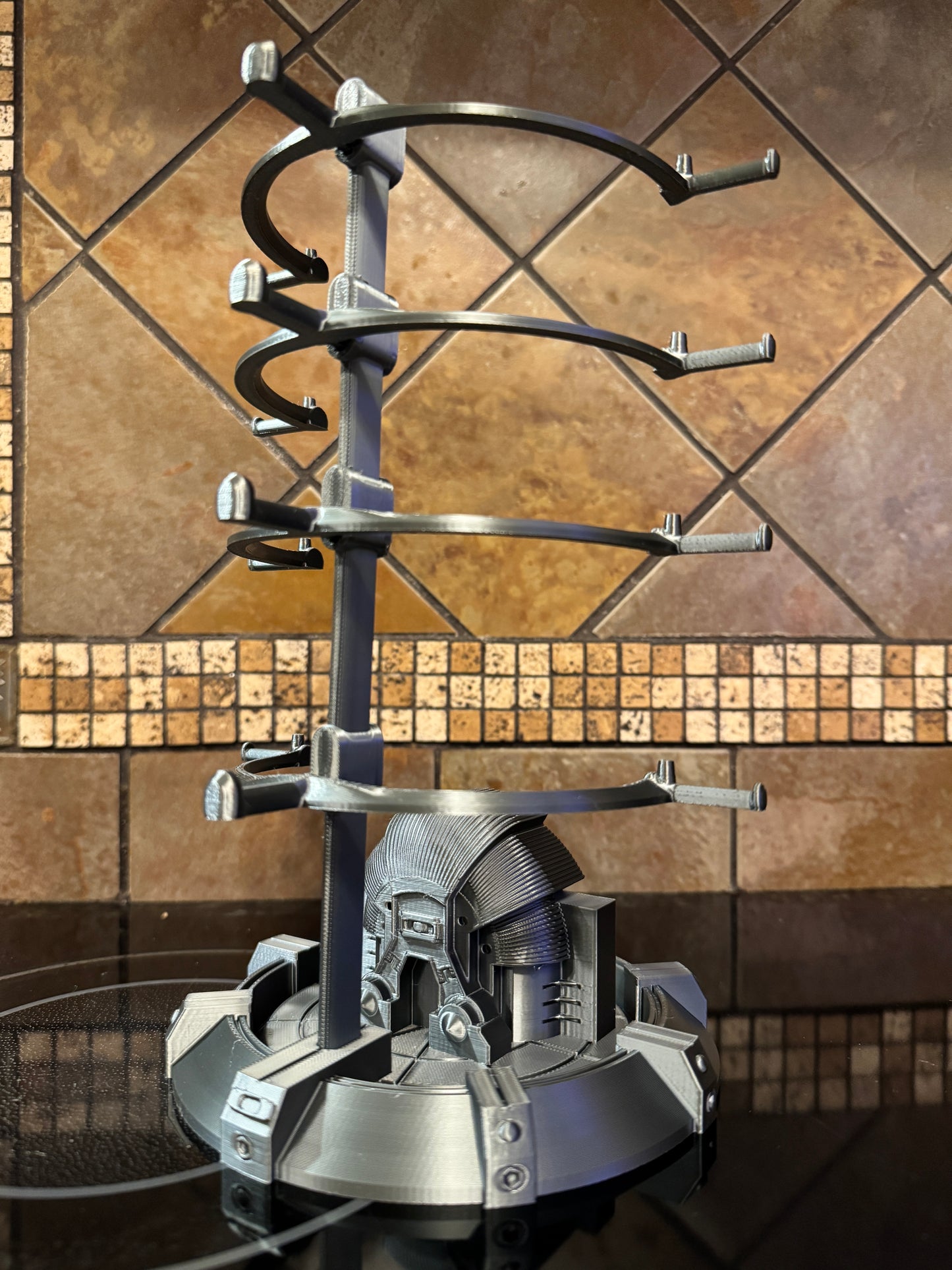 Oaklie Sunglasses Stand - One Icon Building