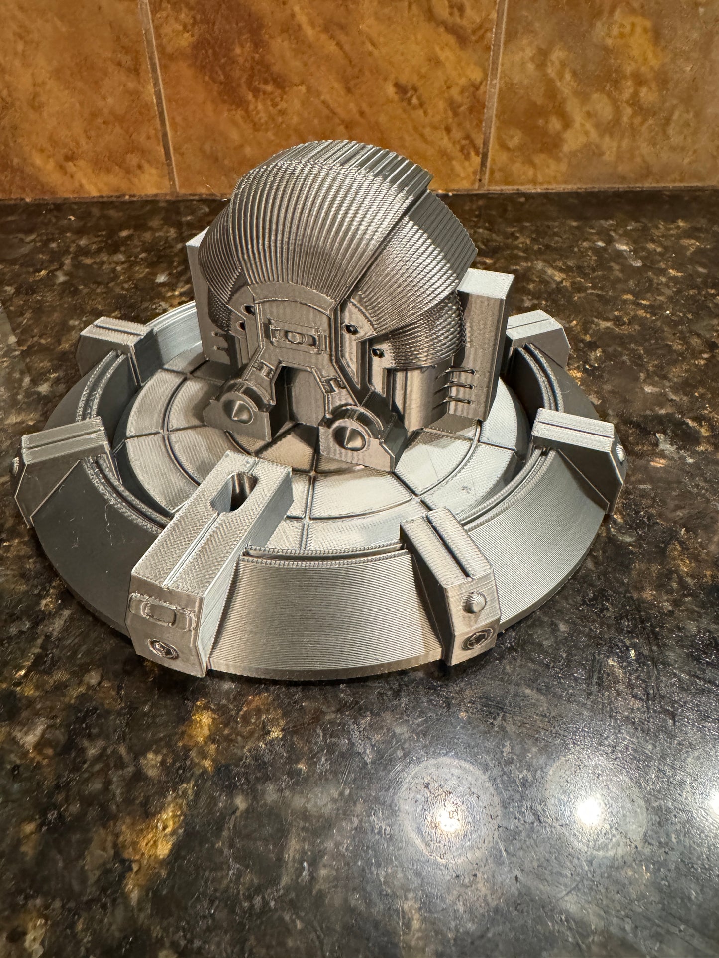 Oaklie Sunglasses Stand - One Icon Building