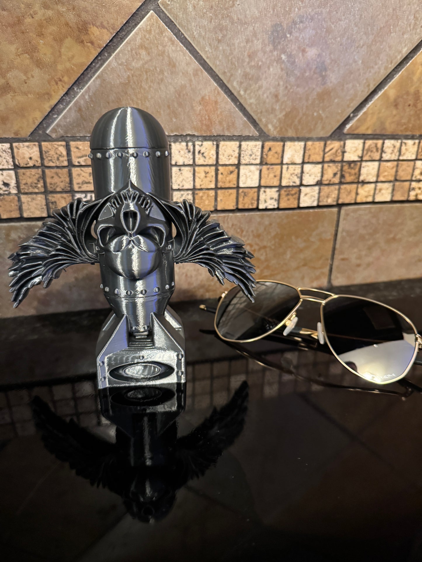 Share FDM Oaklie Bomb Run Skull Winged Torpedo Collectors Sunglasses Display Piece