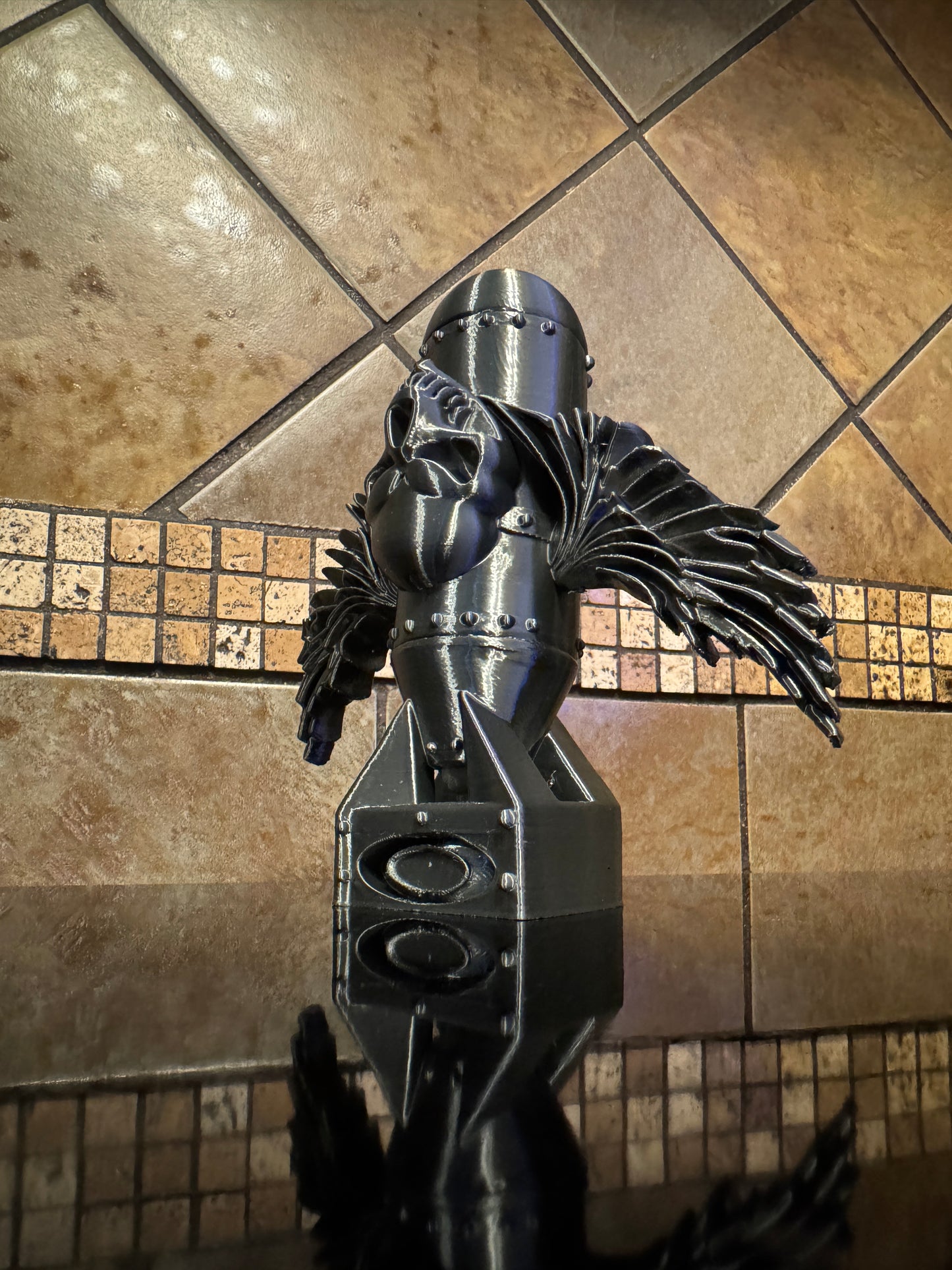 Share FDM Oaklie Bomb Run Skull Winged Torpedo Collectors Sunglasses Display Piece