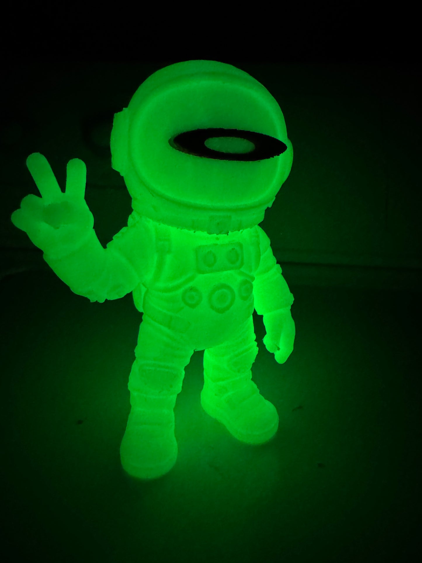 Oaklie Style "O-Naut" Astronaut Themed Display Case Glorifier – Glow in the Dark