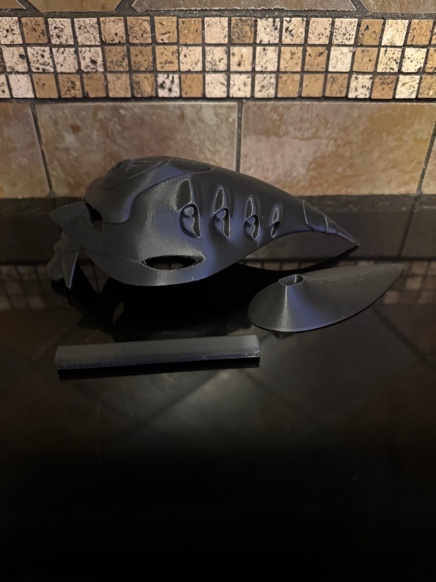 Oaklie Themed Alien Bob Head Display Case Glorifier & Sunglasses Stand Topper