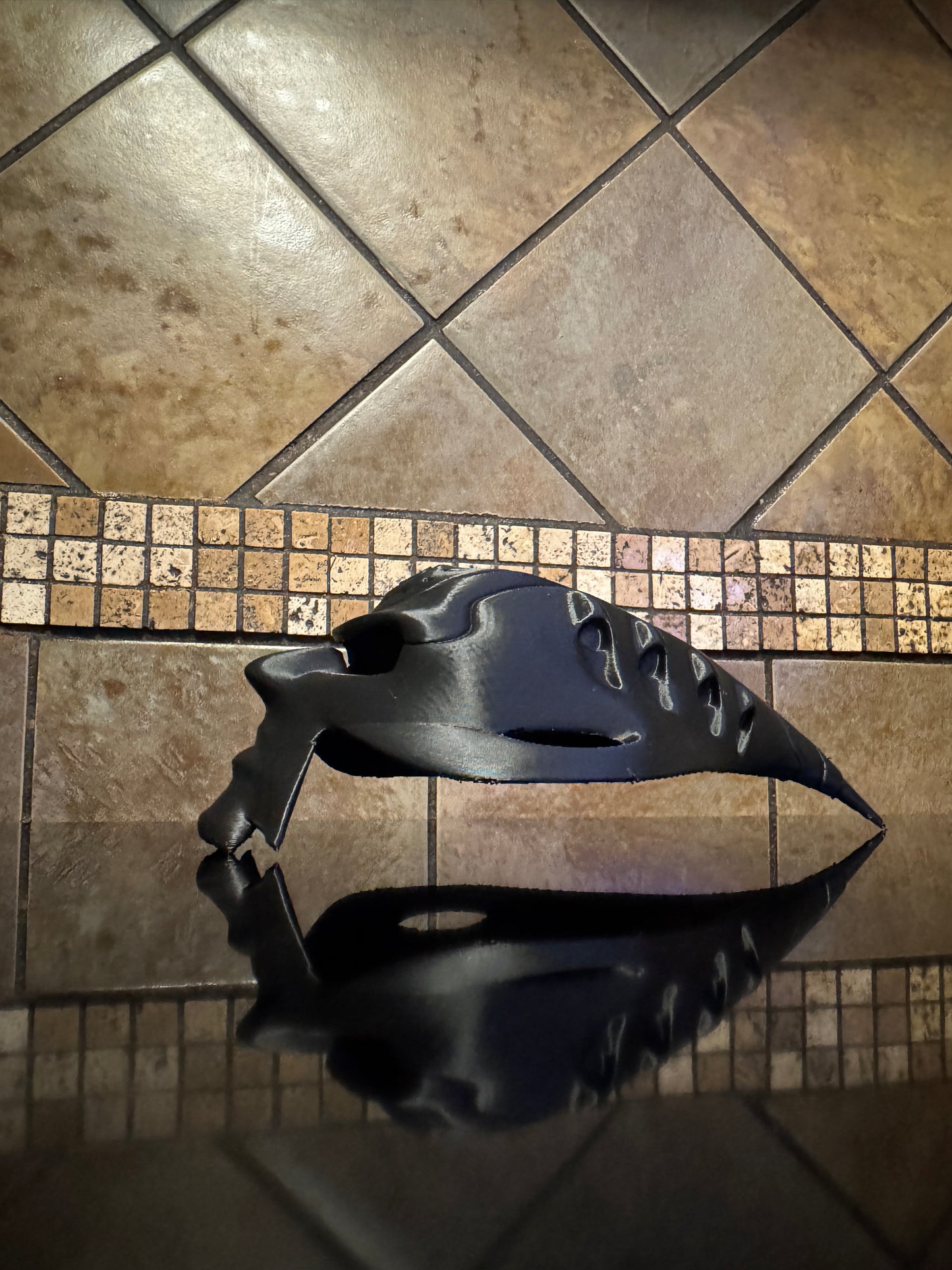 Oaklie Themed Alien Bob Head Display Case Glorifier & Sunglasses Stand Topper