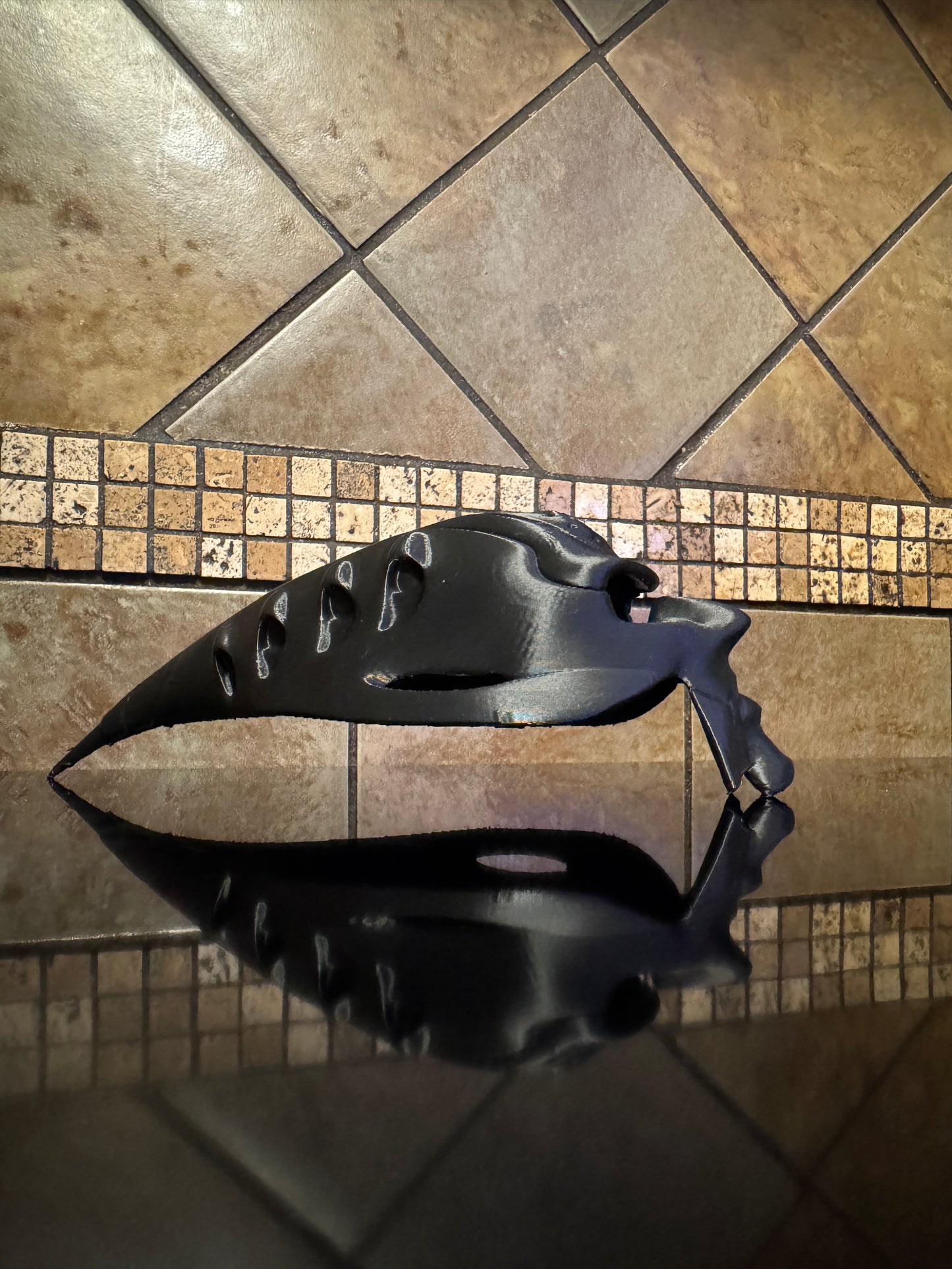 Oaklie Themed Alien Bob Head Display Case Glorifier & Sunglasses Stand Topper