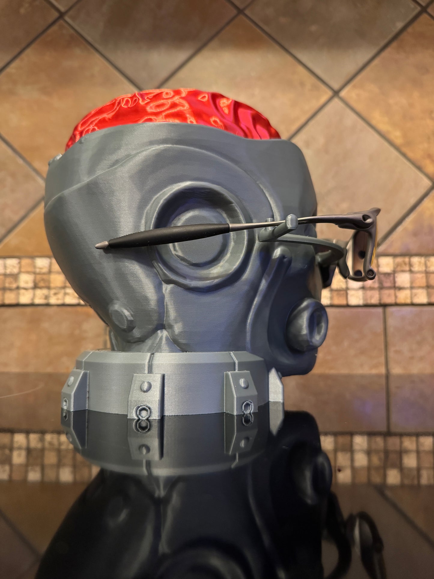 FDM Oaklie "Braindead Bob" Sunglasses Display Stand