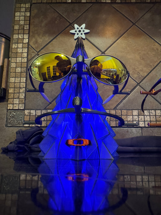 Share FDM Oaklie Glow Christmas Tree Sunglasses Stand w/ USB Blacklight LED Strip