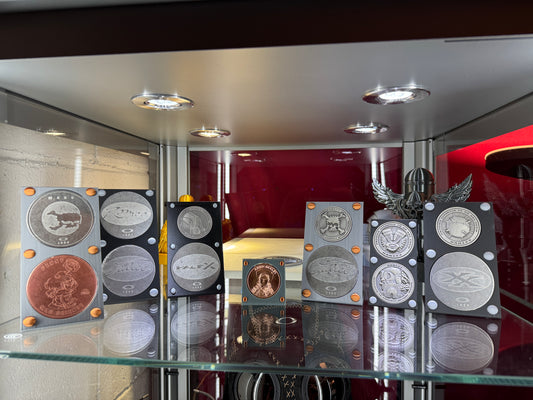 Oaklie X Metal Coin Holder Displays - Romeo/Juliet/XX/Mars/Penny/Half X